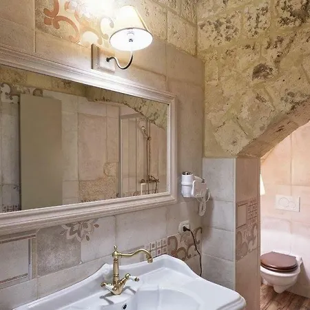 Masseria Conti Filo Bed & Breakfast