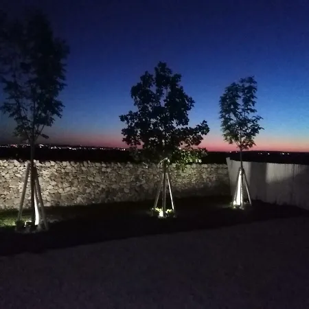 Bed & Breakfast Masseria Conti Filo 3*