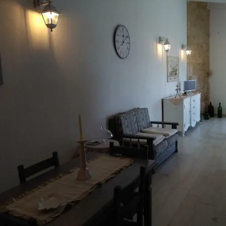 Bed & Breakfast Masseria Conti Filo 3*