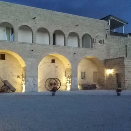 Bed & Breakfast Masseria Conti Filo 3*