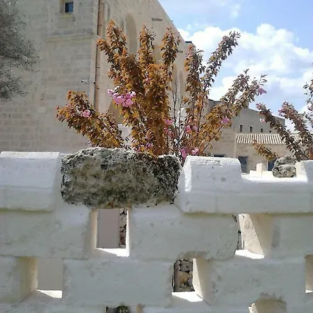 Masseria Conti Filo Bed & Breakfast