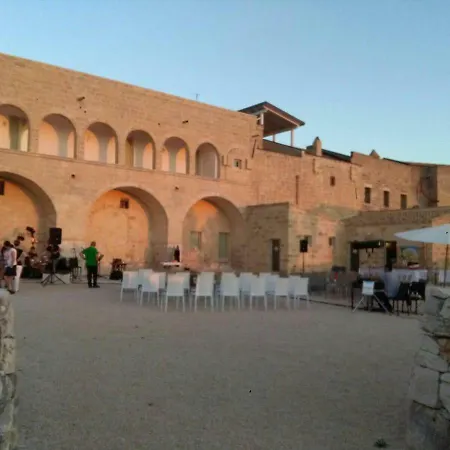 Bed & Breakfast Masseria Conti Filo 3*